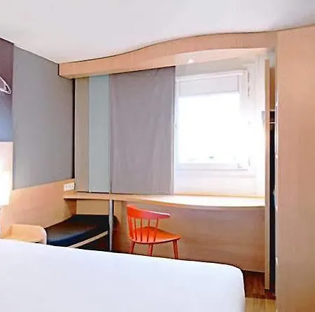 Ibis Daumesnil Porte Doree Paryż