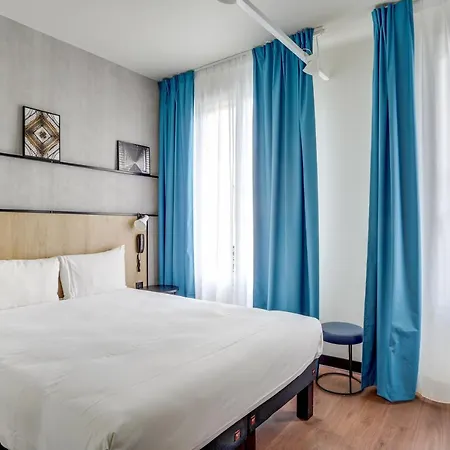 多梅尼斯波特多利宜必思酒店 3* 巴黎