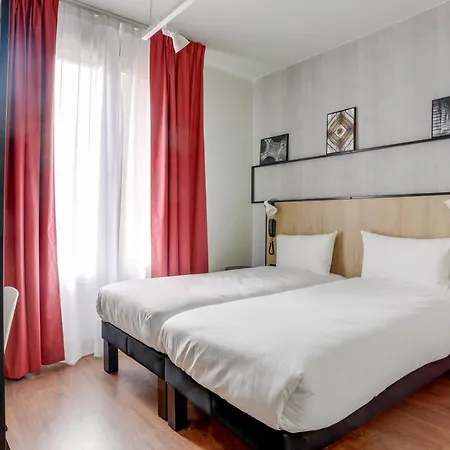 多梅尼斯波特多利宜必思酒店 酒店 巴黎