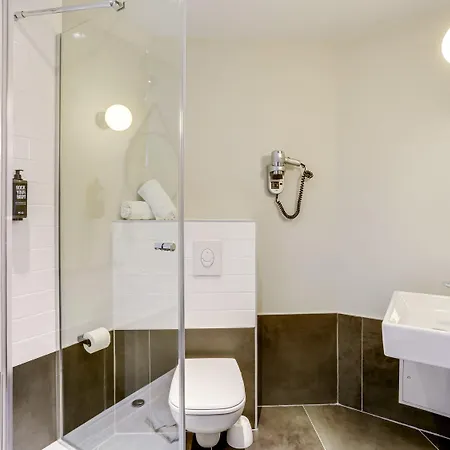 Ibis Daumesnil Porte Doree 3* París