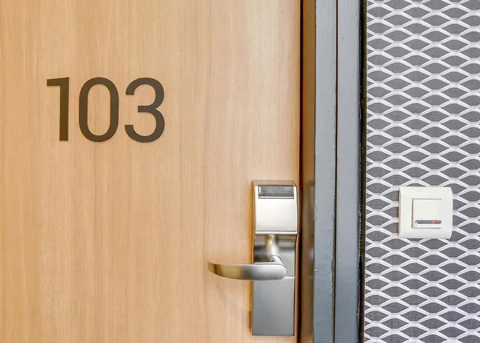 Ibis Daumesnil Porte Doree 3*