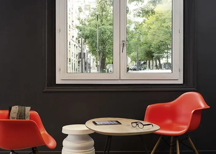 Ibis Daumesnil Porte Doree