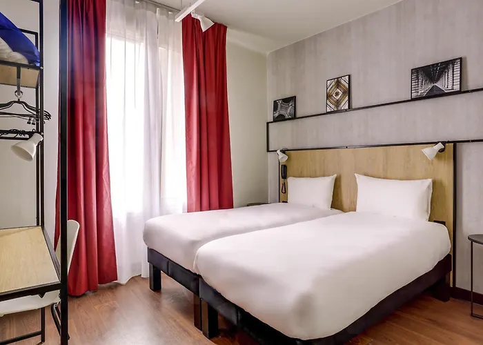 Ibis Daumesnil Porte Doree 3*