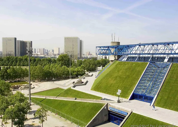 Ibis Daumesnil Porte Doree Hotel