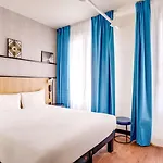 Ibis Daumesnil Porte Doree Paris